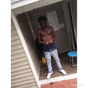 Meet your Posher, Stacy